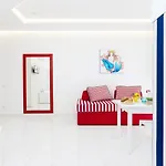 Pupatella Luxury *